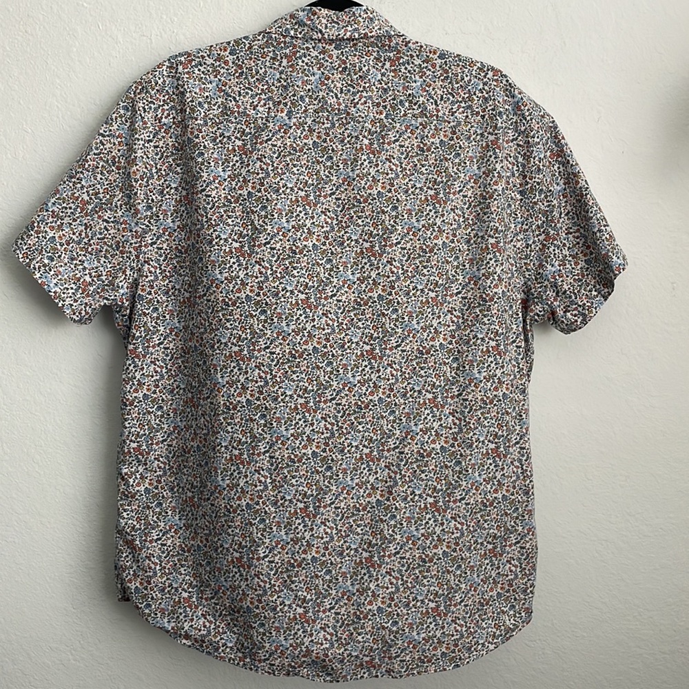 Express Shirt - Picture 5 of 9